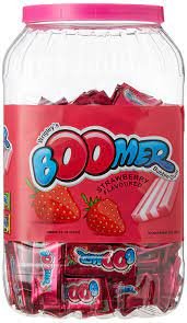 BOOMER BUBBLE STRAWBERRY FLAVOUR 510G MRP 150/-